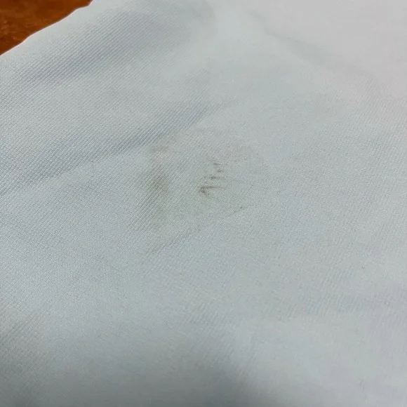 Realtree Fishing Shirt - Light Weight - Light Stain On Front - Blue - Size Med - Picture 2 of 5